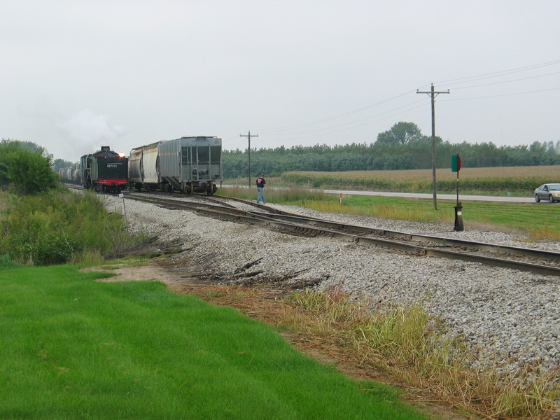 Steamer approaching Twin States east switch, in reverse, Sept. 10, 2006.