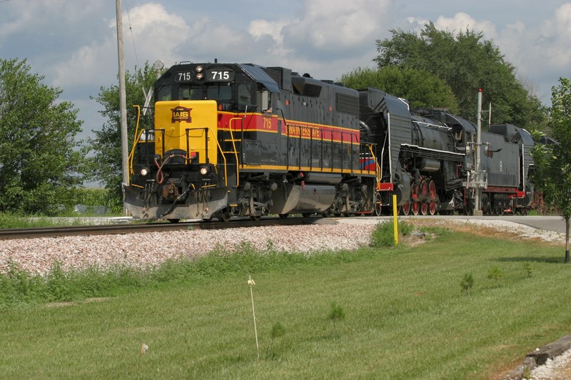 Passing over County Road Y-40 at Walcott, IA