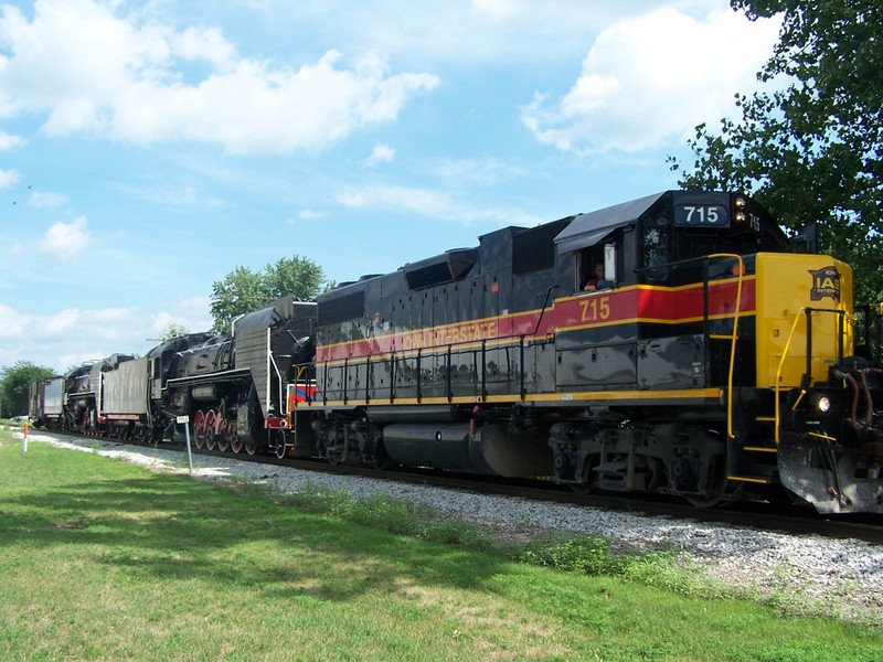 Walcott, IA.  03-Aug-2006.