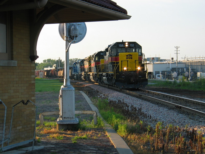 Westbound RI turn at West Liberty, July 4, 2006.