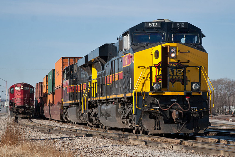 CBBI-03 (512) and B73-04 (103) wait for BICB and SISW to arrive in Rock Island, IL.