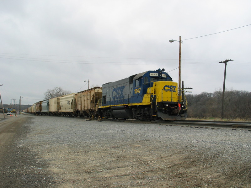 CSX's caboose, Ottawa yard, April 1, 2006.
