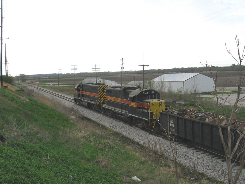 East train at Ladora, April 15, 2006.