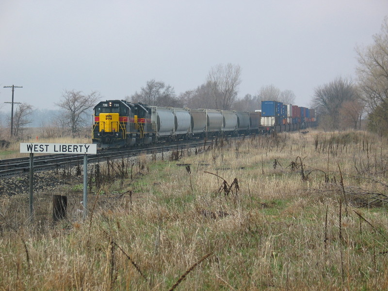 East end of West Lib. siding, April 6, 2006.