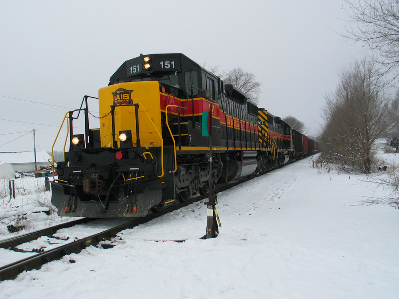 Coal empties on the main, ready to leave N. Star, Jan. 23, 2006.