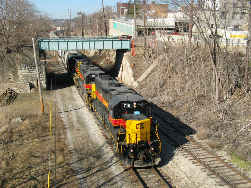 East train at Lasalle, next to the connection track going up the bluff to Lone Star's yard.  Feb. 14, 2006.