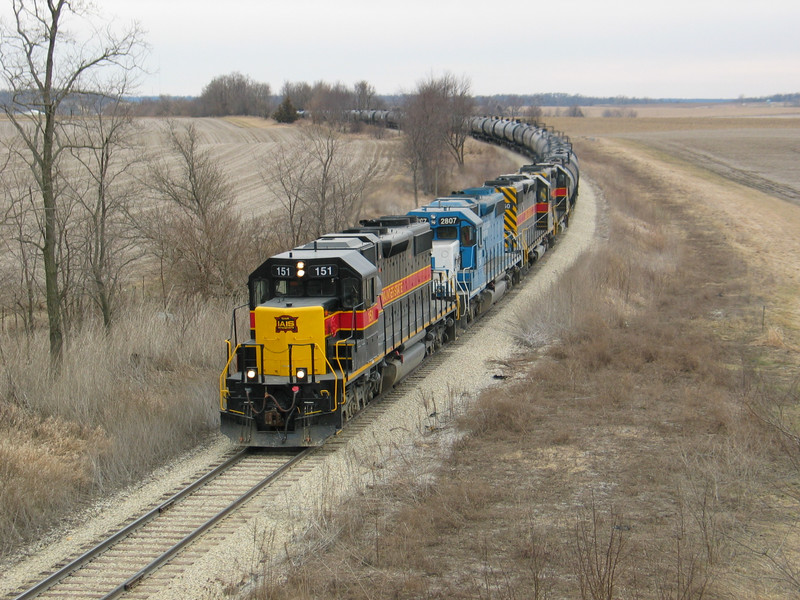 CR job at the Iowa/Benton co. road bridge, March 20, 2006.