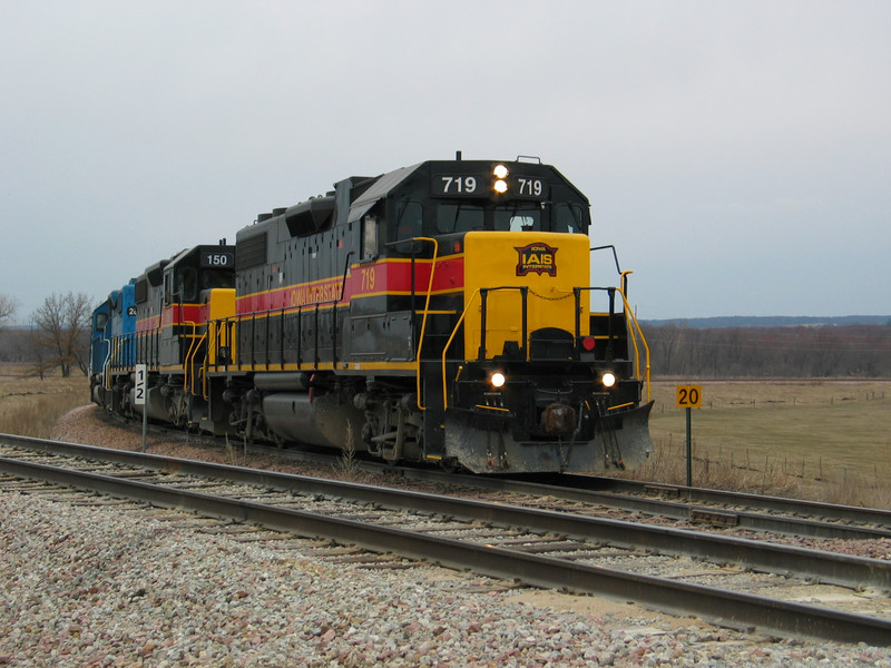 CR Job's power at Yocum.  The crew is coming up light to line the switch.  March 20, 2006.