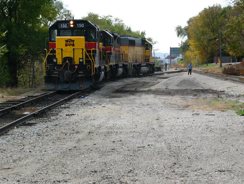 Looking south, at the south end of Limit Yard, Nov. 3, 2005.