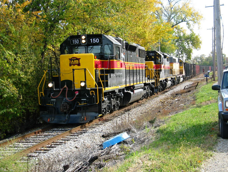 Coal train heading north, N. of Peoria, Nov. 3, 2005.