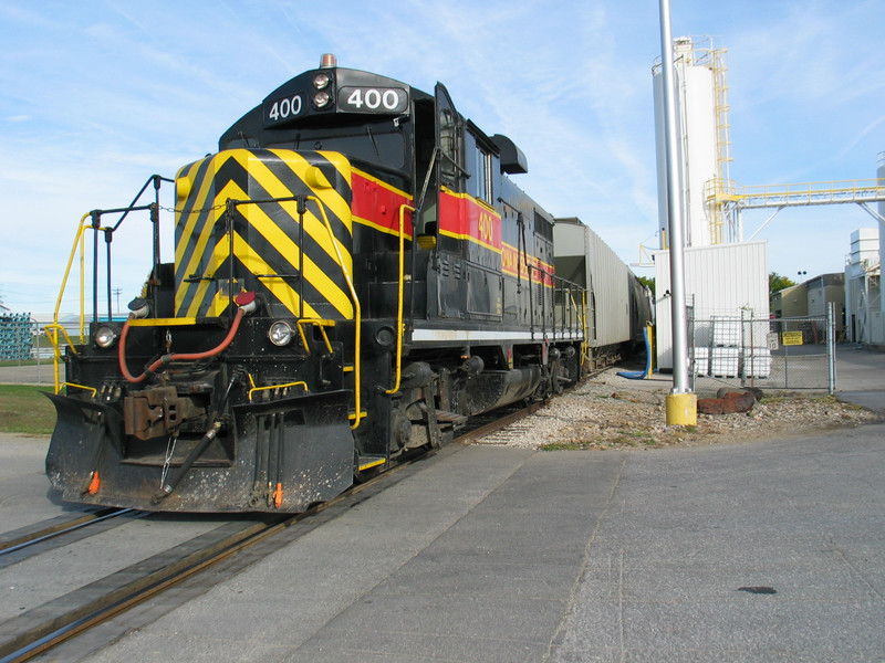 Wilton Local spotting cars at JM, Oct. 19, 2005.