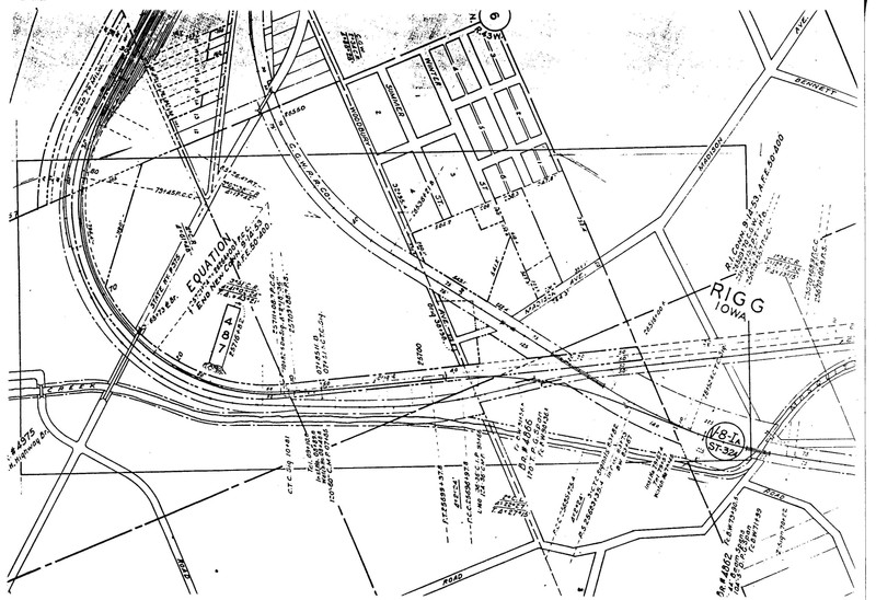 Line diagram of Rigg IA, showing the CGW/RI coming in at lower right, RI branching off and crossing the Milw. Road then following it around the big curve into RI's Bluffs yard.  The CGW continues across the Milwaukee Road around the less severe curve and follows the RI westward past the old Council Bluffs depot.  North is to the right in this diagram.