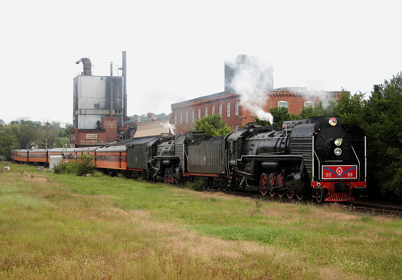 Westbound approaching Rockingham Rd in Davenport, IA on Rock Island's old "Golden State Route."