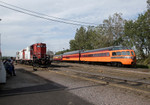 RiverWay 2006 excursion southbound while the IC&E West Davenport switcher holds.