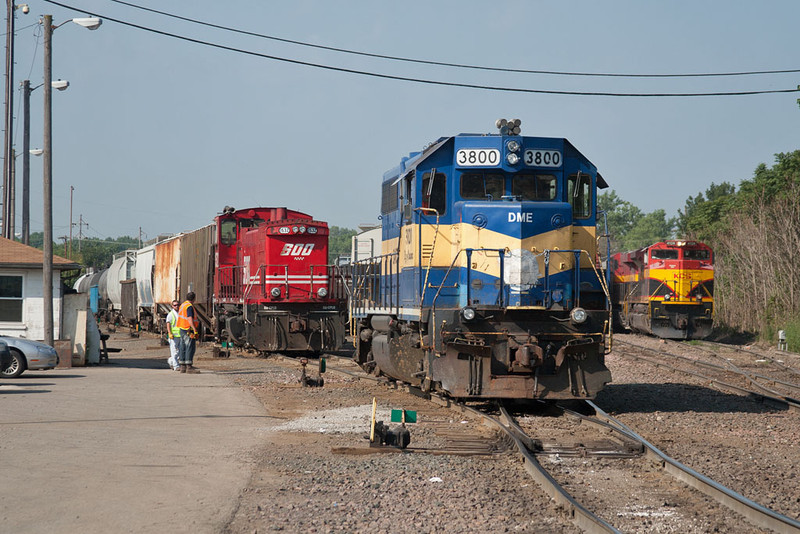 DME 3800, SOO 1532 and KCS 4124 sit at West Davenport, IA.  The KCS is waiting to head east on the IAIS.