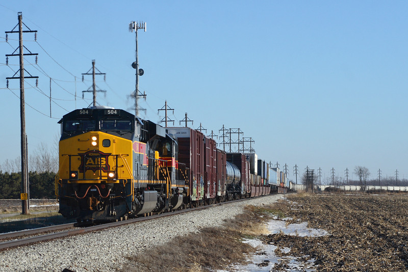 BICB heads west at Probstei, Iowa with #504 on the point. December 28th, 2008.