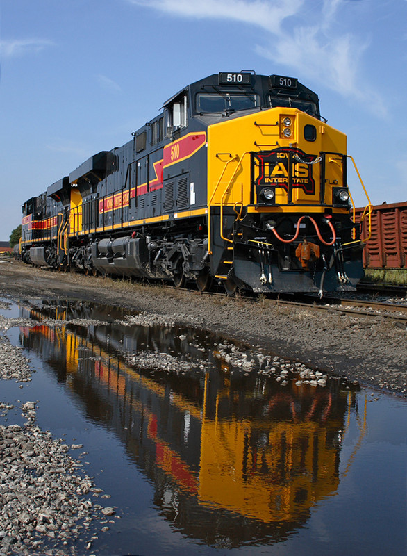 #510 sits on the BN main at Rock Island Yard (IL) September 25th, 2008.