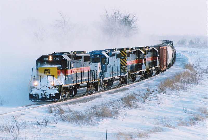 IAIS SD-38-2 #150 leads the ICCR southwest of Walford, Iowa on New Year's Day 2008