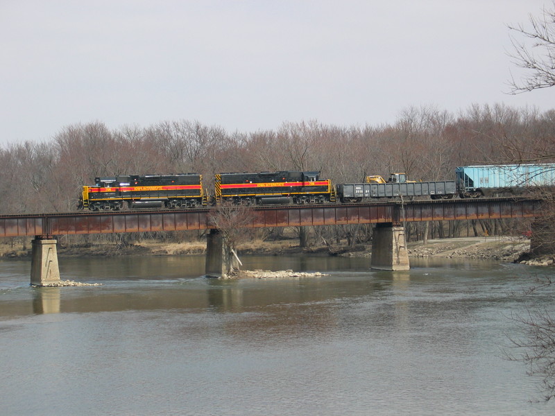 West train on the Moscow bridge, March 29, 2006.