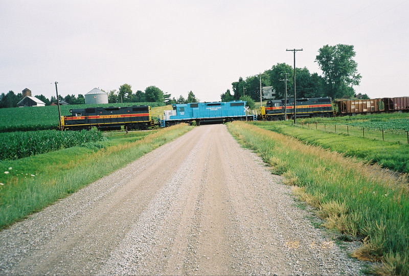 710/2809/701 westbound at mp 215.5, east of Atalissa, June 30, 2005.