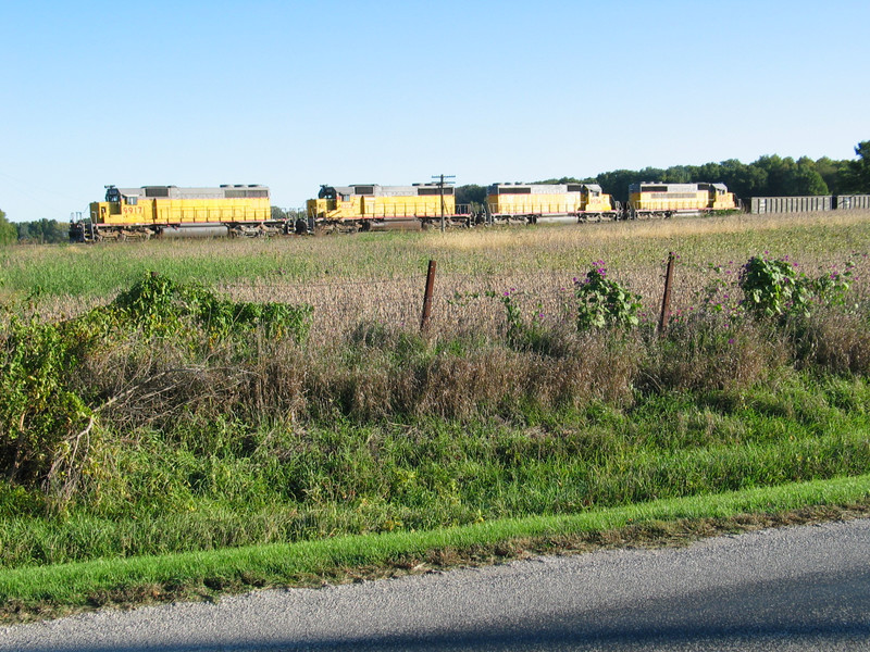 WB RI turn at the west switch N. Star siding, Oct. 8, 2005.