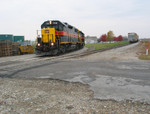 Backing into Twin States to grab some cars.  Oct. 30, 2005.