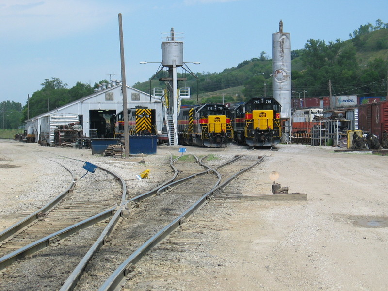 Bluffs enginehouse, June 20, 2006.