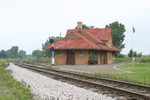 West Liberty Depot, looking west, on 26-Aug-2004