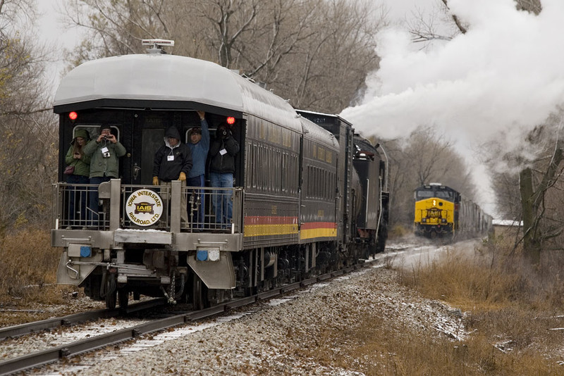 The special will take the siding at Hillis, IA to meet BICB-11.