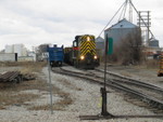 Local crew is getting ready to shove back down to the pocket, after digging their cars out of the house track, March 24, 2006.