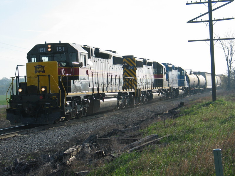 RI turn at mp 205.8, east of Wilton, April 24, 2006.