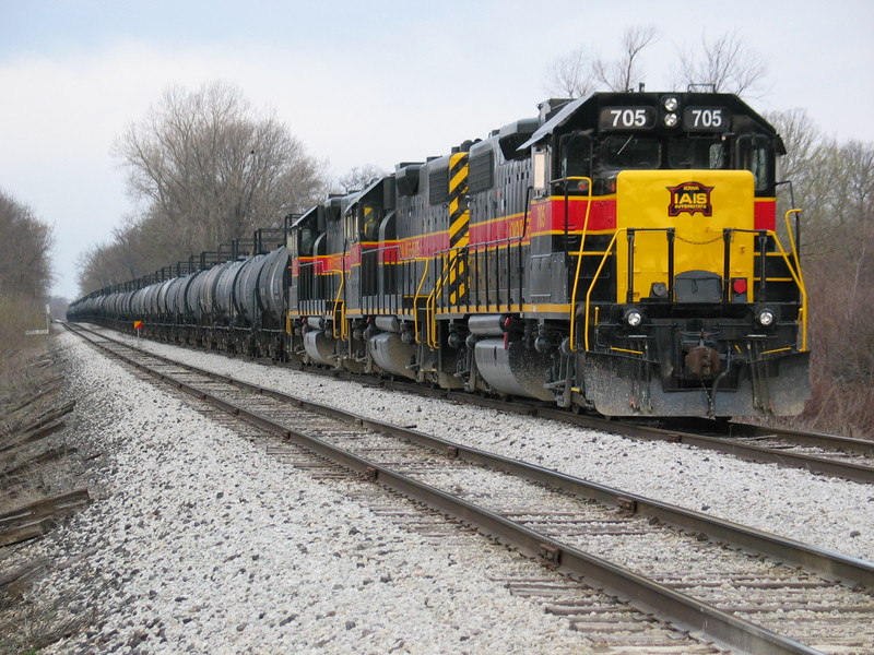 Unit Syrup train parked at N. Star, April 11, 2006.