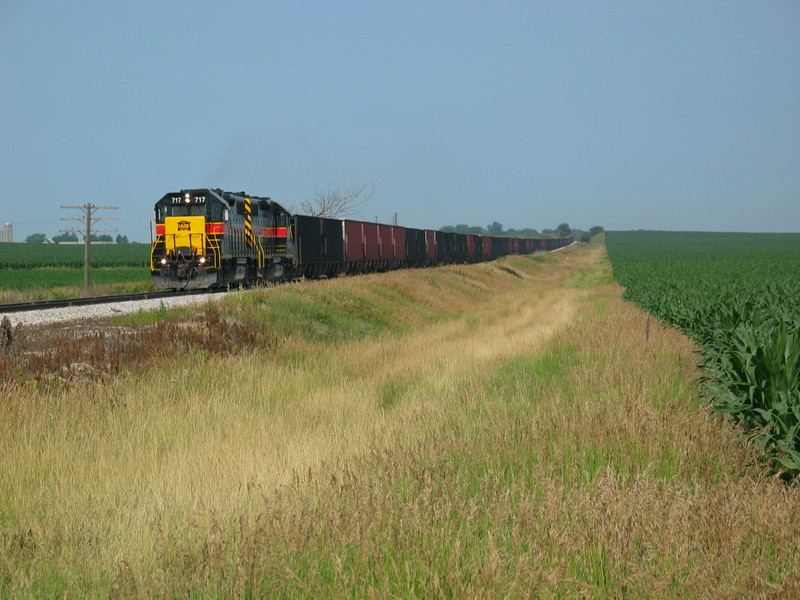 Coal empties at 197 or so, west of Walcott.