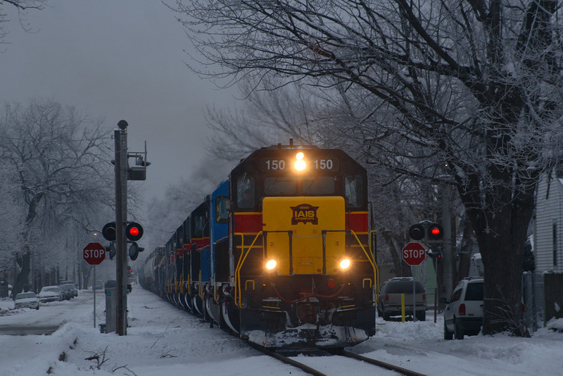 New Year's Eve 2007 has class unit #150 on a westbound at Davenport, Iowa.
