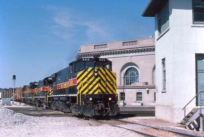 This John Dziobko photo has the CBBI train slapping the diamonds at Joliet, Illinois on September 1st 1998.