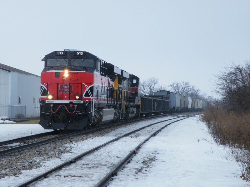 Iowa 513 and 507 round the bend in Homestead, IA with CBBI 23. Kind of a bland shot but it had been so long since I was out here, I didn't remember much. Now I know for next time!