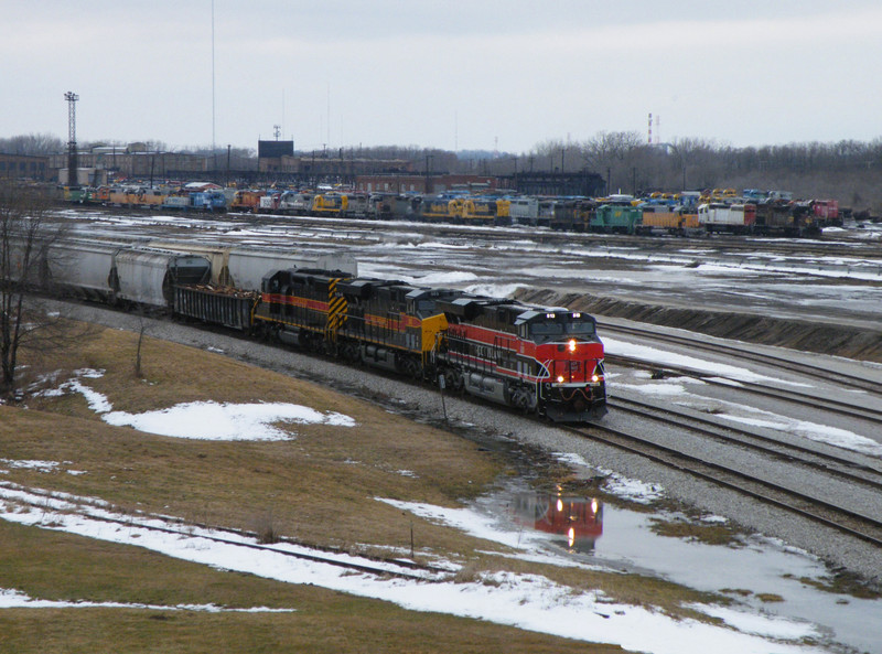 Sliding past NRE's Silvis Shops and Iowa's "new" Silvis Yard, it was only fitting to shoot a Rock Island painted unit in an area that used to be so important in the railroad's existance.