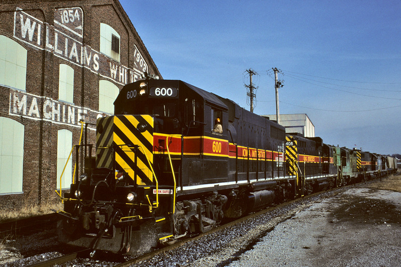 600 passes the Williams & White plant in Moline, Illinois January 23, 2002.