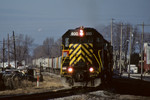 CBBI snakes through East Moline led by the #600, 12/27/01.