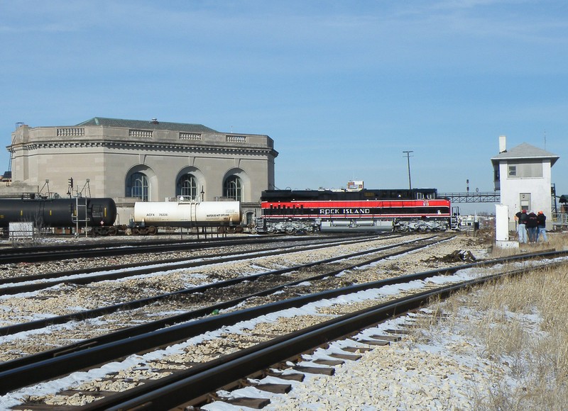 ANBIU bounces across the BNSF/CN/UP diamonds at Joliet.