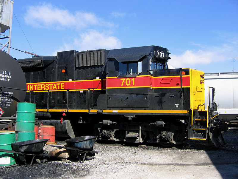 701 waits for detail work at Iowa City, Iowa  March 31, 2005.