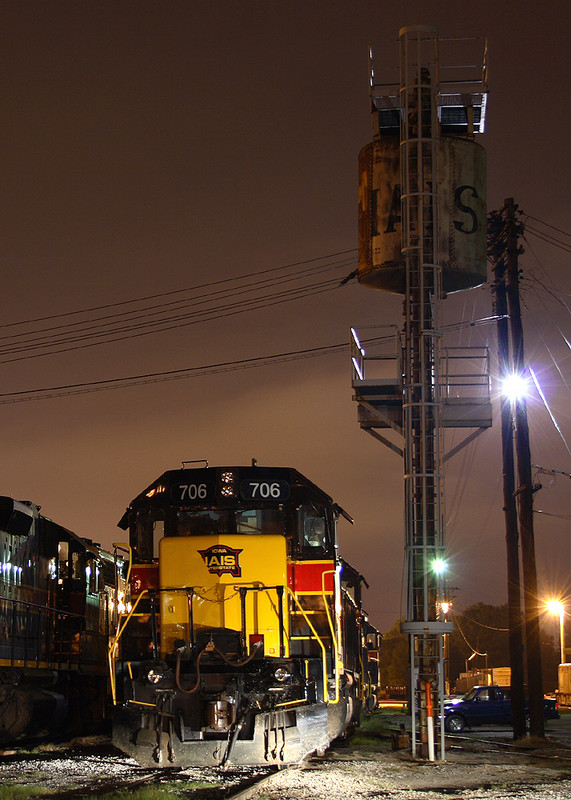 706 rests at Rock Island, Illinois     September 4th, 2006.