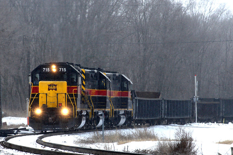 715 brings the east manifest into Moscow, Iowa February 3rd, 2007.