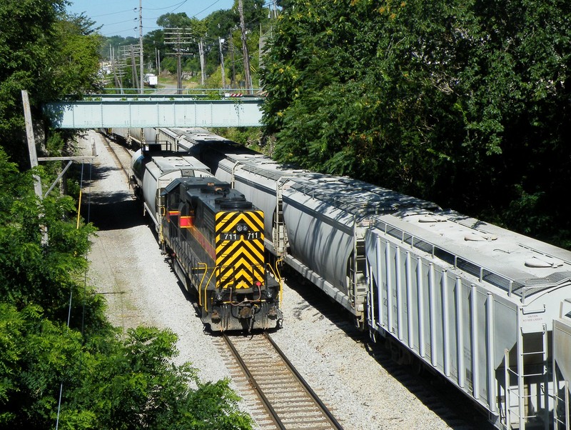 Iowa 711 holds the main with its two cars for the CSX, and will lead the short local to Utica.