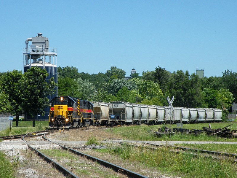 Spotting the loads in the interchange yard.