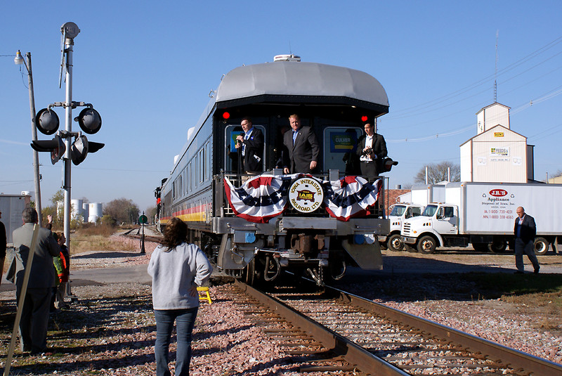 Governor Culver at Wilton.