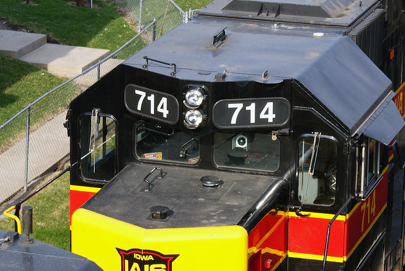 714 front mount camera.