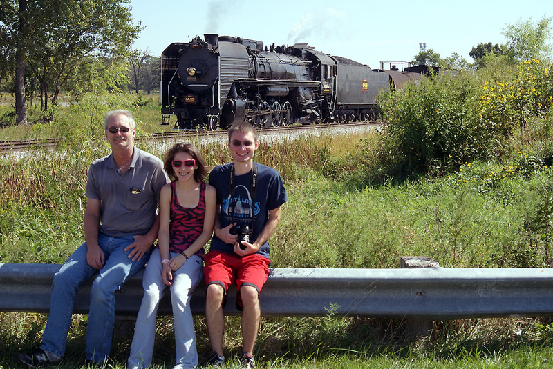 Alex Young (trainboyalex) with his sister and dad.