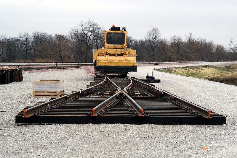 The end of the tracks heading to the shop, looking east.