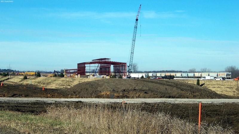 "Skeleton" of the IAIS Locomotive Shop being raised.